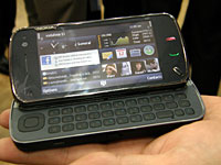 フラッグシップモデルの「Nokia N97」